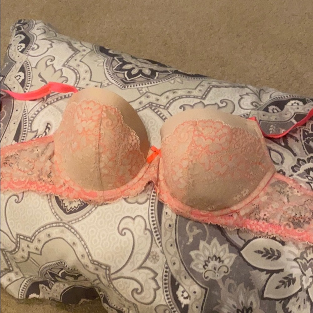 Victoria’s Secret Bra